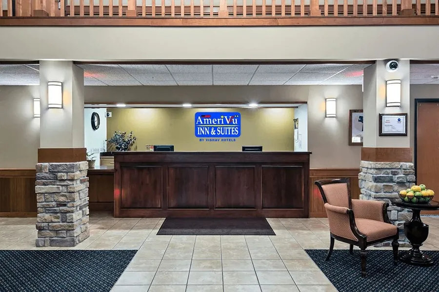 AmeriVu Inn & Suites - Waconia hotel detail image 2