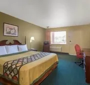 Super 8 by Wyndham Durham/University Area NC hotel detail image 4