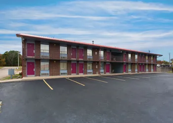 Express Inn Eureka Springs hotel thumbnail 2