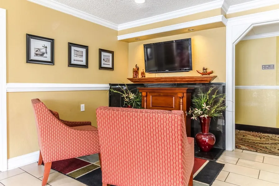 Rodeway Inn & Suites Jacksonville near Camp Lejeune hotel detail image 6