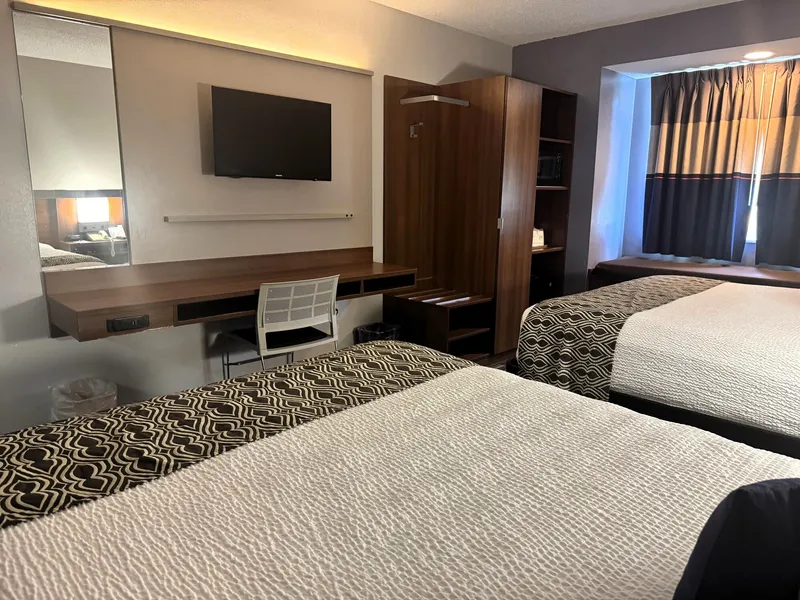 Microtel Inn & Suites by Wyndham Gardendale/Birmingham North hotel detail image 6