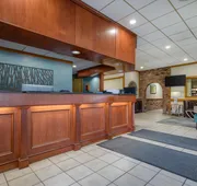 Best Western Woodhaven Inn hotel detail image 4