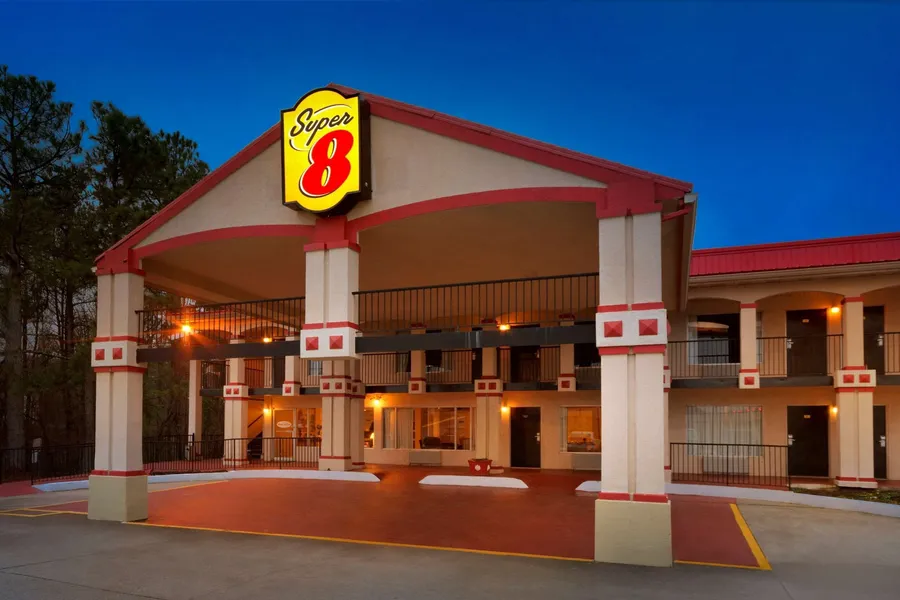 Super 8 by Wyndham Atlanta/Hartsfield Jackson Airport hotel detail image 2