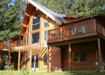 Whistler's Inn Bed & Breakfast hotel thumbnail 4