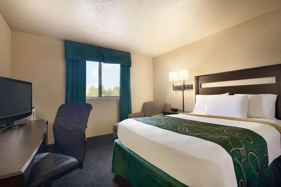 Travelodge by Wyndham Jefferson City hotel detail image 6