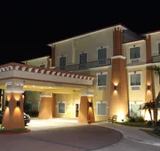 Super 8 by Wyndham Hidalgo/McAllen Area hotel detail image 4