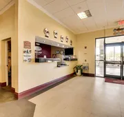 Econo Lodge Tampa near Busch Gardens hotel detail image 5