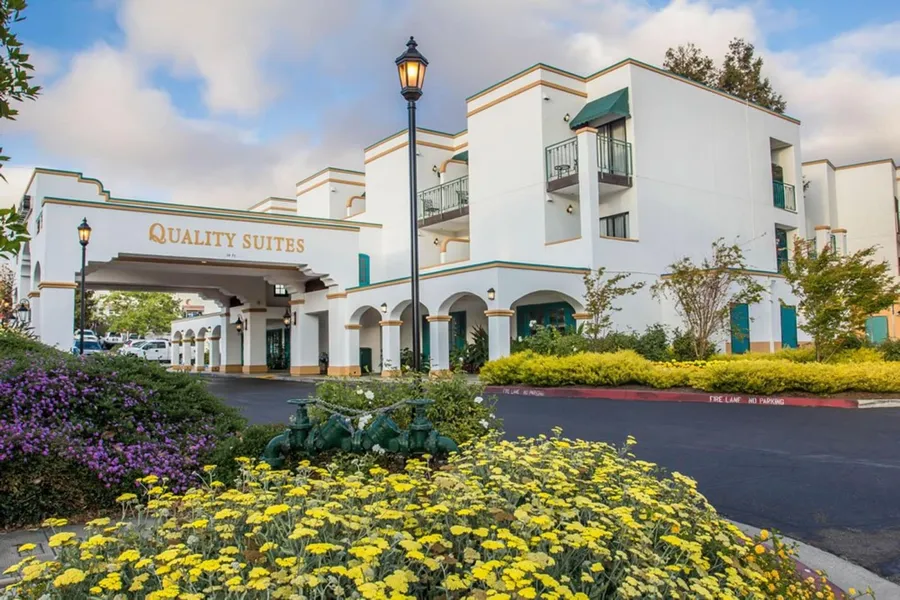 Quality Suites Downtown San Luis Obispo hotel detail image 2