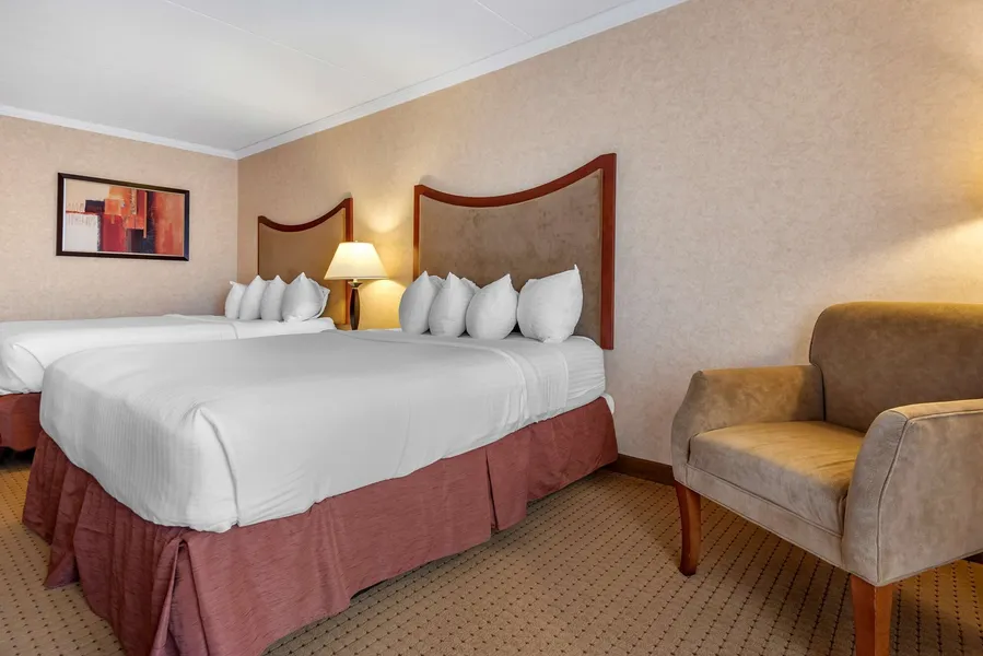 Best Western Plus Oswego Hotel and Conference Center hotel detail image 6