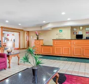 Quality Inn Ottawa near Starved Rock State Park hotel detail image 4