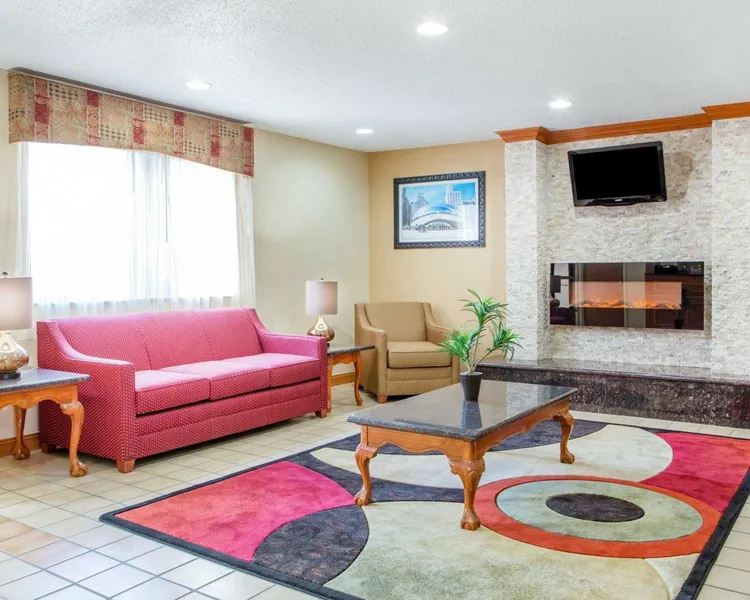 Quality Inn Ottawa near Starved Rock State Park hotel detail image 6