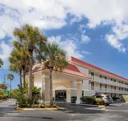 Quality Inn & Suites St Augustine Beach Area hotel detail image 3