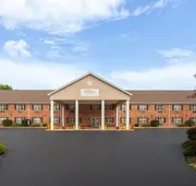 Baymont by Wyndham Chester IL hotel detail image 3