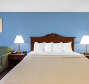 Days Inn by Wyndham Mocksville hotel detail image 5
