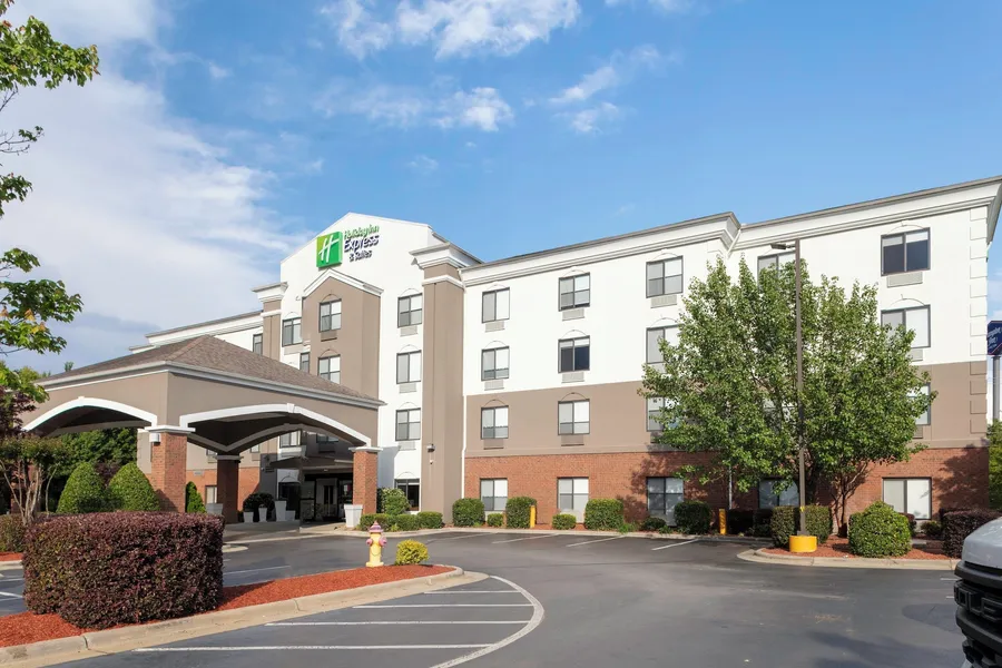 Holiday Inn Express & Suites Roanoke Rapids SE by IHG hotel detail image 2