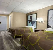 Super 8 by Wyndham Gainesville TX hotel detail image 7