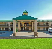 Quality Inn Mt. Pleasant hotel detail image 3