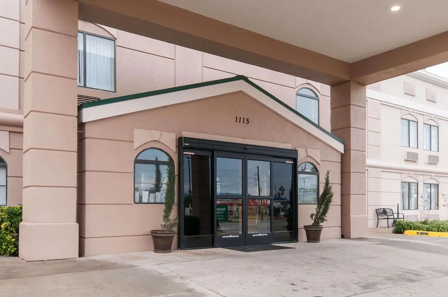 Comfort Inn North Conroe hotel detail image 2