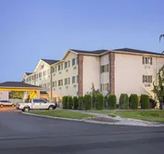 Comfort Suites Yakima hotel detail image 3