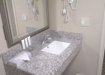 Country Inn & Suites by Radisson Kalamazoo MI hotel thumbnail 8