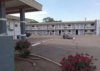 Welcome Inn and Suites hotel thumbnail 3