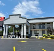 Econo Lodge Lenoir City - Knoxville Area hotel detail image 5