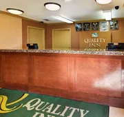 Quality Inn Marshall hotel detail image 4