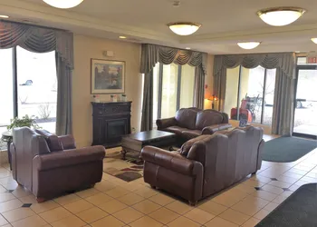 Quality Inn & Suites Danville hotel thumbnail 5