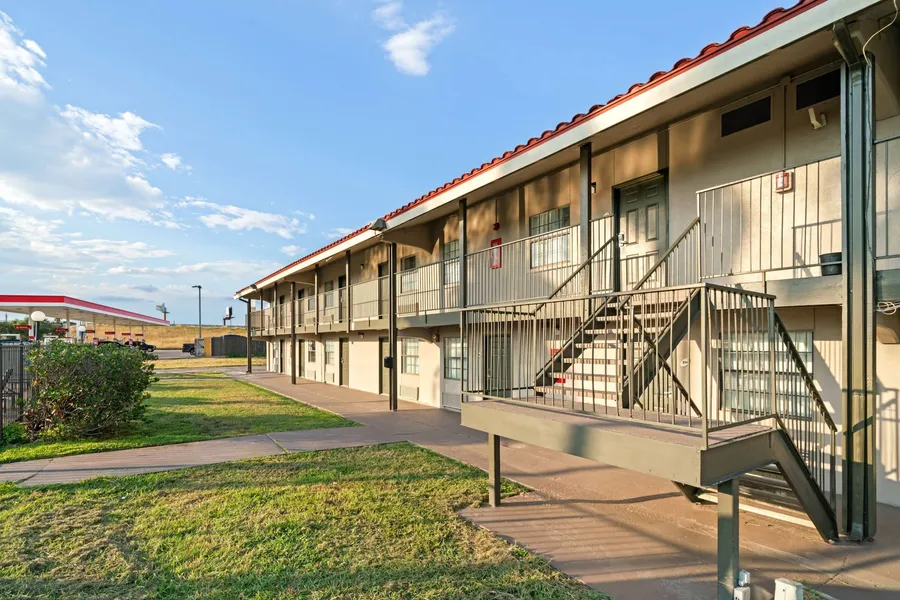 La Quinta Inn by Wyndham Corpus Christi North hotel detail image 6
