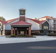 La Quinta Inn & Suites by Wyndham Flagstaff hotel detail image 4