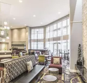 La Quinta Inn & Suites by Wyndham Flagstaff hotel detail image 5