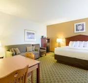 Quality Inn Fairmont hotel detail image 7