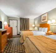 Quality Inn & Suites Ridgeland hotel detail image 7