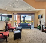 Comfort Inn & Suites Madison - Airport hotel detail image 3