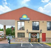 Days Inn by Wyndham Lake City hotel detail image 4