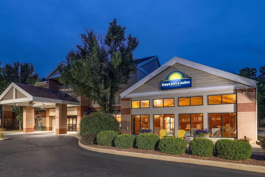 Days Inn & Suites by Wyndham Madison hotel detail image 2