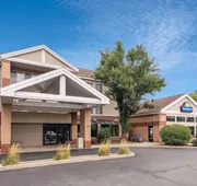 Days Inn & Suites by Wyndham Madison hotel detail image 4