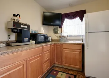 Americas Best Value Inn Weatherford OK hotel thumbnail 8