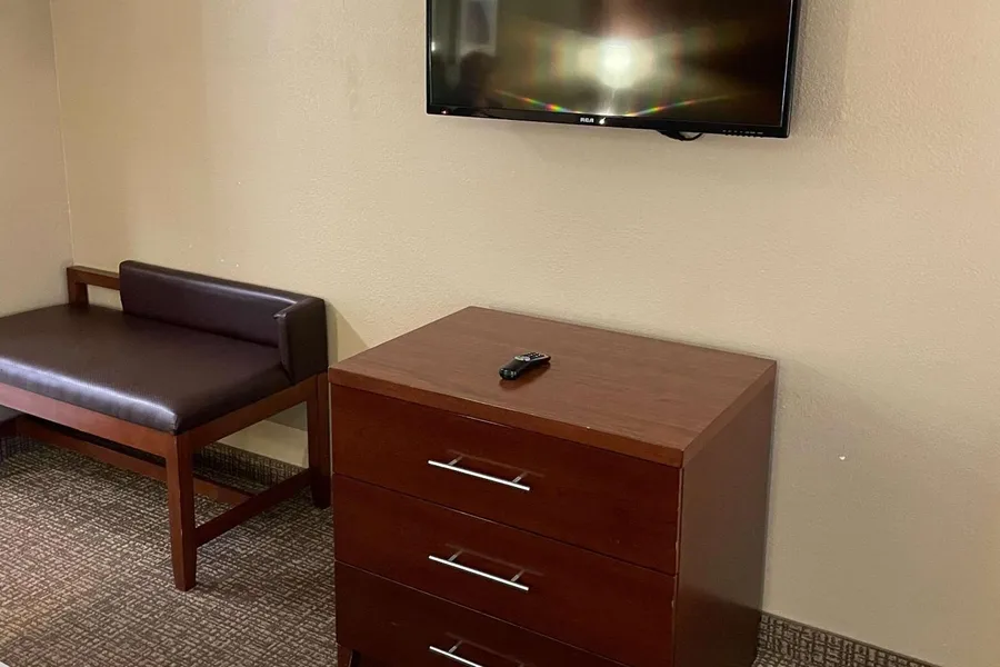 Comfort Inn Indianapolis South I-65 hotel detail image 6