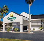 Quality Inn Savannah I-95 hotel detail image 4