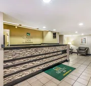 Quality Inn Savannah I-95 hotel detail image 5