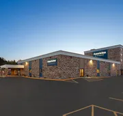 AmericInn & Suites By Wyndham Baraboo Event Center hotel detail image 3