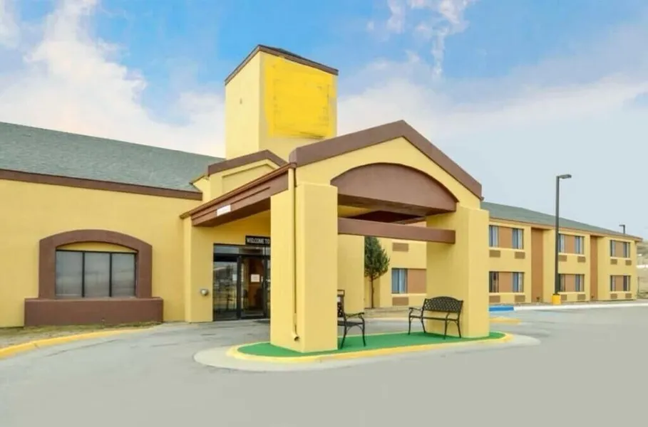 AmericInn by Wyndham Rawlins hotel detail image 2