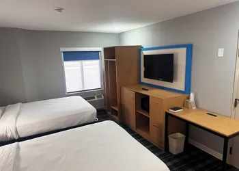 AmericInn by Wyndham Rawlins hotel thumbnail 8