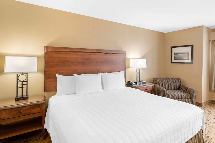 Best Western Plus Columbia River Inn hotel detail image 2