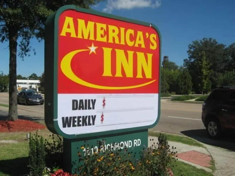 America's Inn hotel detail image 2