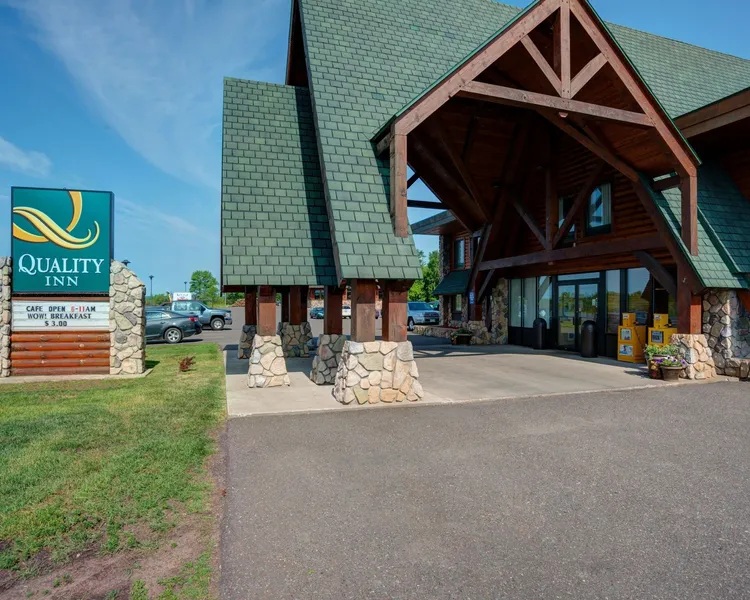 Quality Inn Ashland - Lake Superior hotel detail image 2