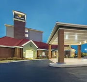 La Quinta Inn & Suites by Wyndham Oklahoma City - NW Expwy hotel detail image 3
