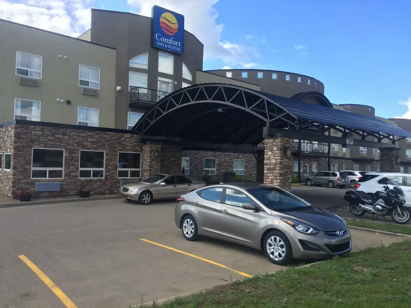 Comfort Inn & Suites Medicine Hat hotel detail image 2