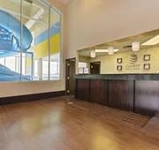 Comfort Inn & Suites Airport South hotel detail image 3